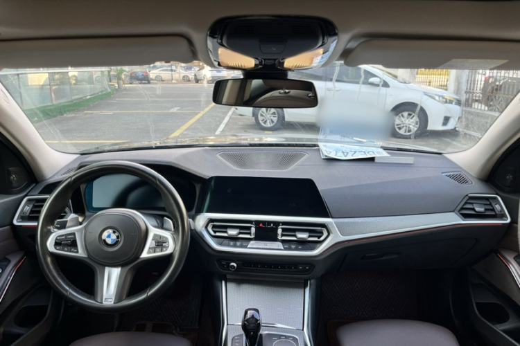 Used BMW 3 Series 2021 325i M Sport Night Edition package
