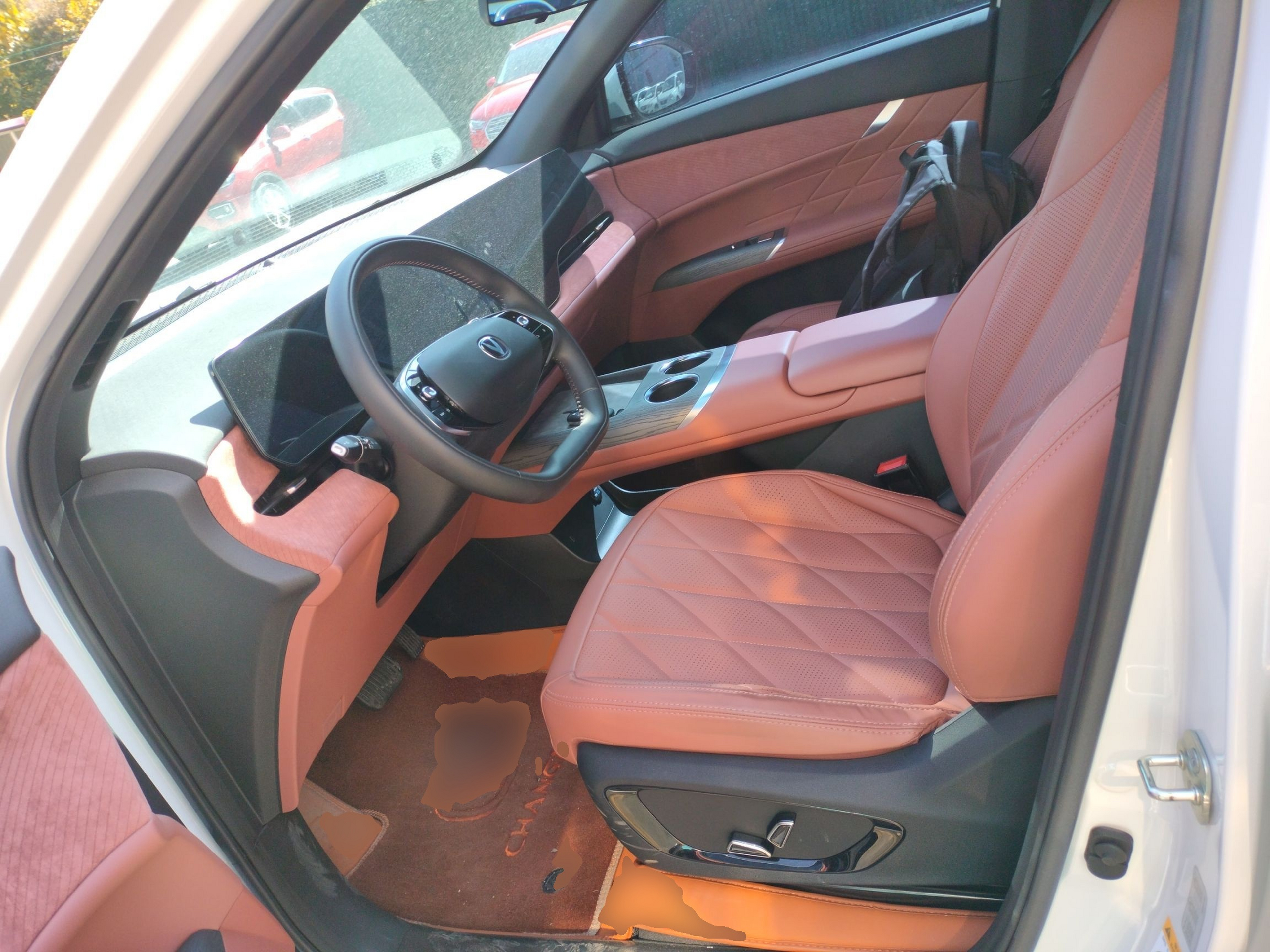 Переднее сиденье в автомобиле