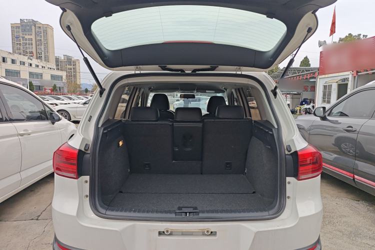 Used Volkswagen Tiguan L 2016 300TSI Automatic Two-Wheel Drive Trend Edition
