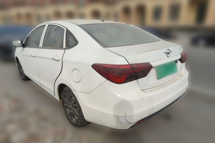 Used Haima M3 2013 1.5L Manual Standard Model
