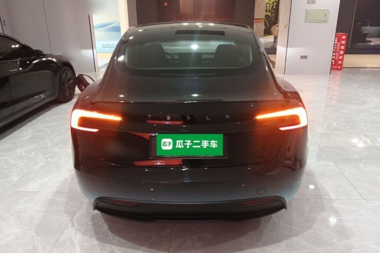 Used Tesla Model 3 2023 Rear-Wheel-Drive Version
