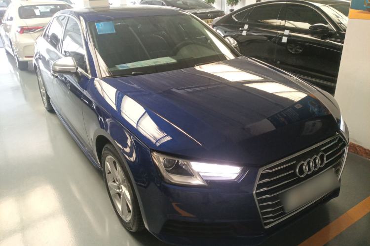 Used Audi A4L 2017 Plus 40 TFSI Ambition Model
