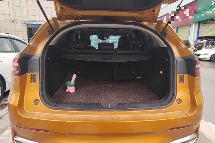 Used Haval F7 2019 2.0T Four-Wheel Drive 70th Anniversary Limited Edition
