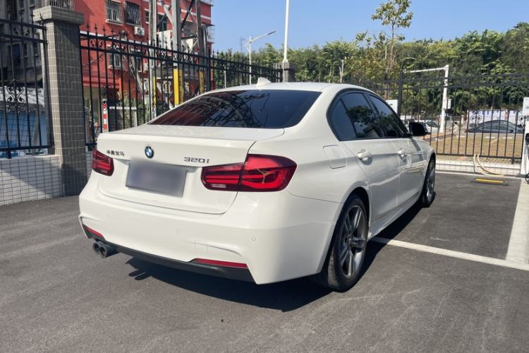 Used BMW 3 Series 2018 320i M Sport Night Edition
