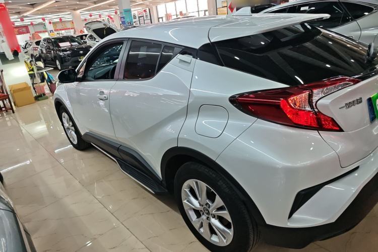 Used Toyota IZOA 2021 2.0L Yidong Edition
