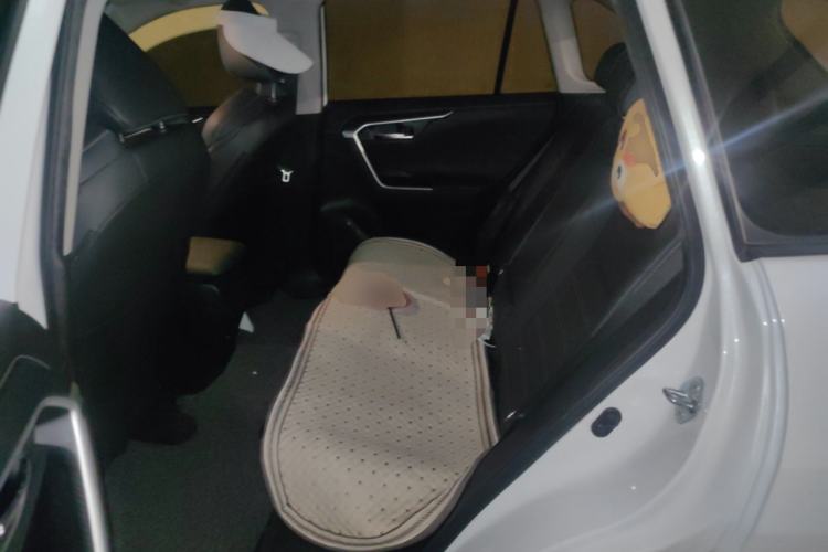 Used Toyota Wildlander 2021 2.0L CVT 4x4 Luxury Edition
