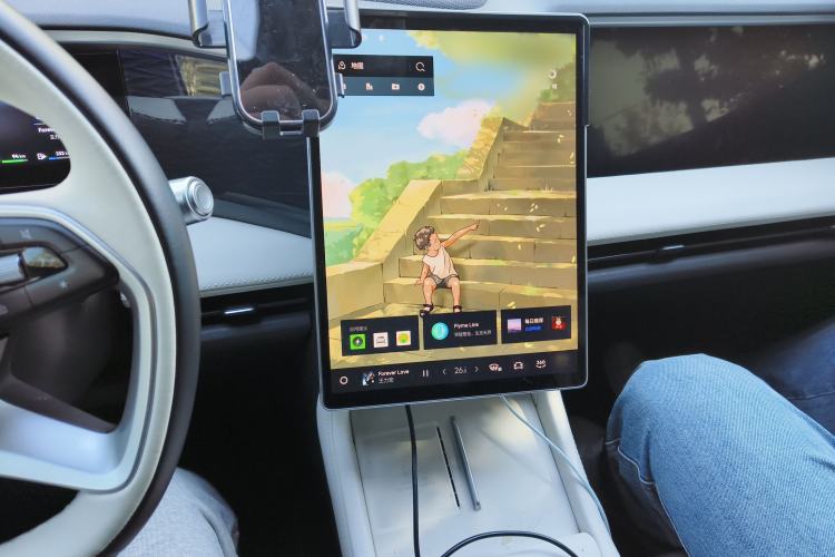 Used  L7 2023 1.5T 115 km Starship
