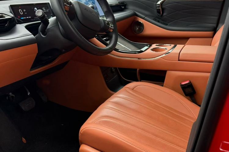 Used AION V 2024 Aion Tyrannosaurus 650 LiDAR Edition
