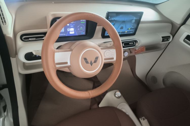 Used Wuling Hongguang MINIEV 2024 3rd Generation 215km Youth Edition
