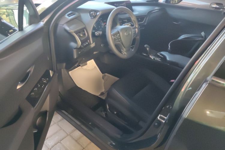 Used Lexus UX New Energy 2020 300e Pure·Joy Edition
