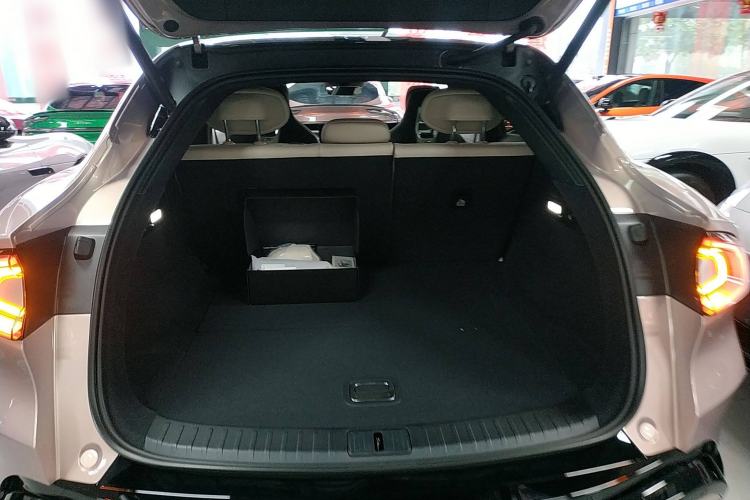 Used  YU7 2025 Ultra-Long Range Rear-Wheel Drive Version