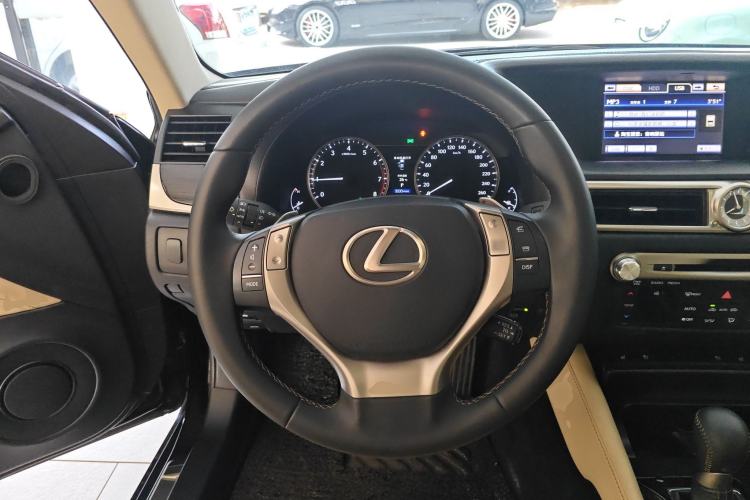 Used Lexus GS 2012 250 Leading Edition
