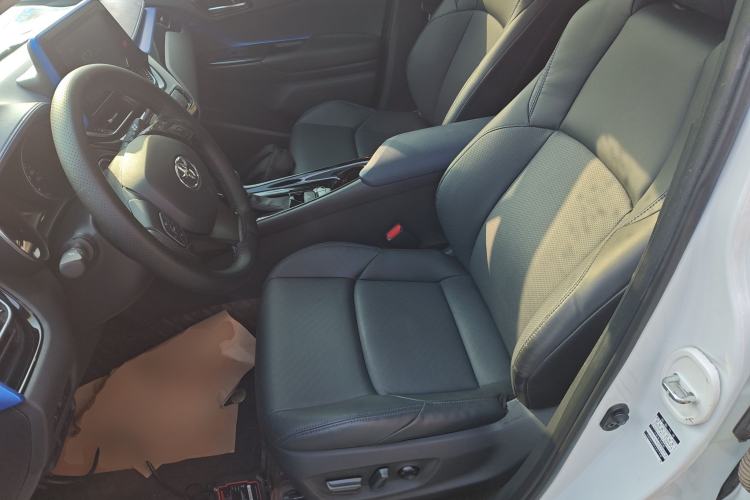 Used Toyota C-HR 2021 2.0L Luxury Edition
