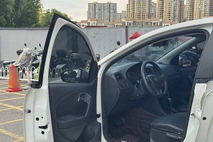 Used Volkswagen Polo 2016 1.4L Automatic Trendy Model
