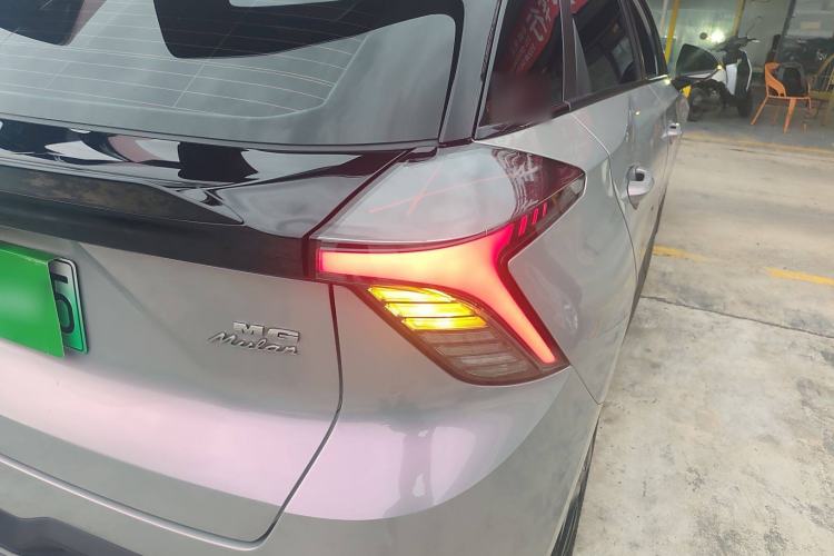 Used MG 4 EV 2022 425 km Luxury Edition
