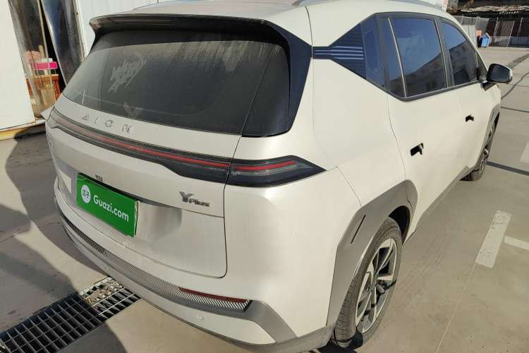 Used AION Y 2023 Younger Star Edition
