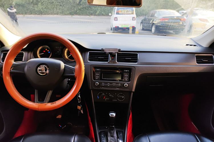 Used Skoda Rapid Spaceback 2019 1.5L Automatic Standard Edition