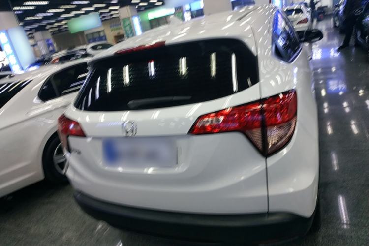 Used Honda Vezel 2017 1.8L CVT 2WD Elite Model
