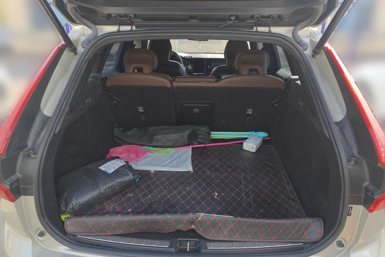 Used Volvo XC60 2021 T5 4x4 Smart Luxury Edition