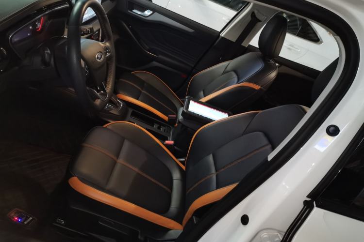 Used Ford Focus 2022 Sedan EcoBoost 180 Automatic Performance Edition
