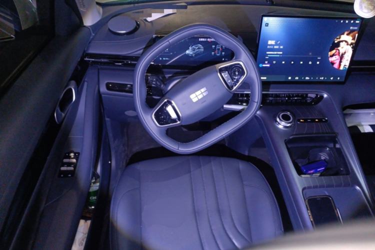 Used  E5 2026 Model 530km Launch Edition
