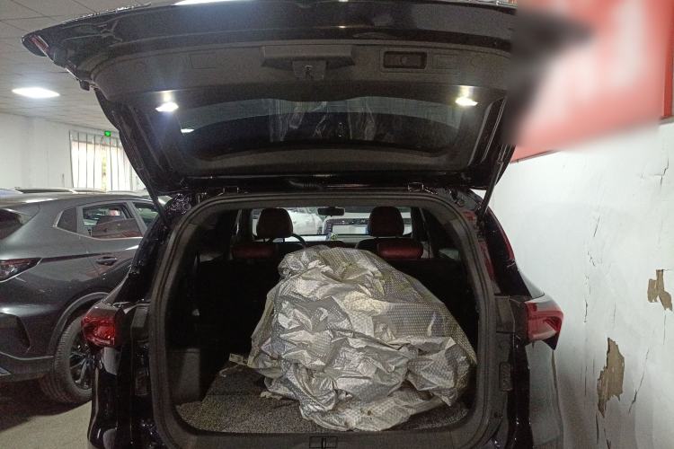 Used JETOUR X70 PLUS 2023 1.5T DCT Brave PLUS 5-Seater
