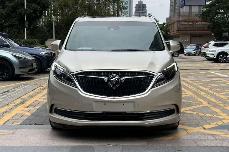 Used Buick GL8 2018 ES 28T Flagship Model China VI Standard
