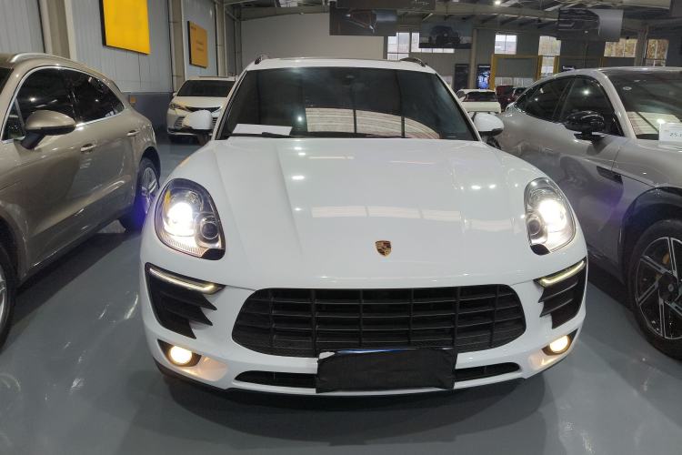 Used Porsche Macan 2017 Macan 2.0T
