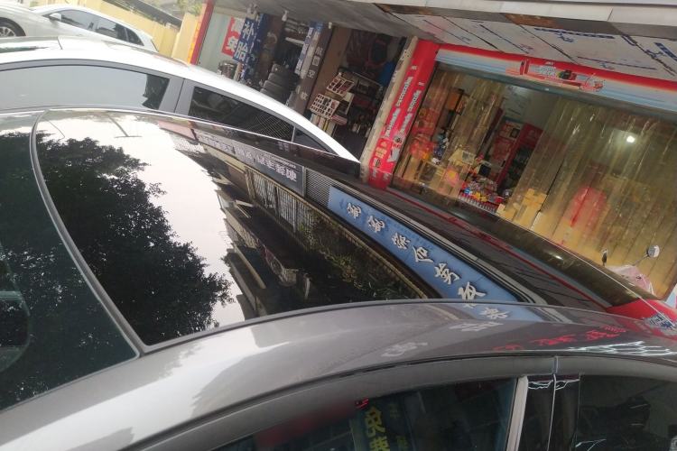 Used Changan UNI-V 2022 1.5T Prestige Version
