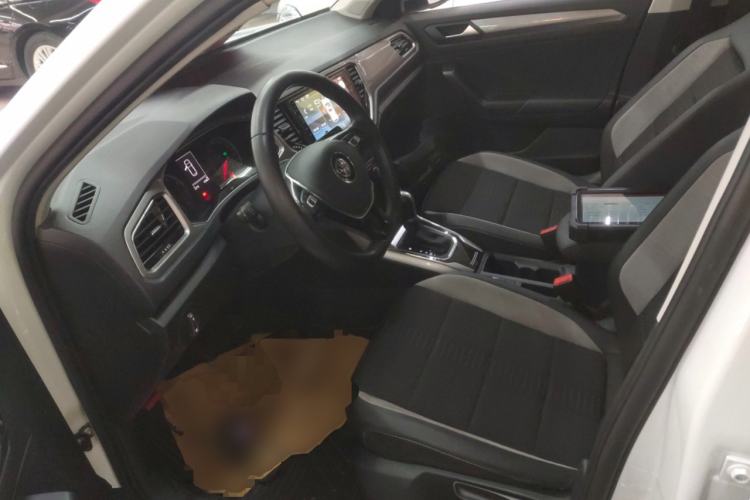 Used Volkswagen T-ROC 2019 230TSI DSG Two-Wheel Drive Advanced Version China V Standard
