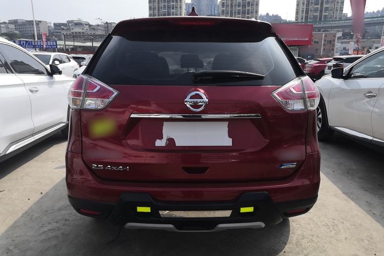 Used Nissan X-Trail 2014 2.5L CVT Luxury Edition 4WD
