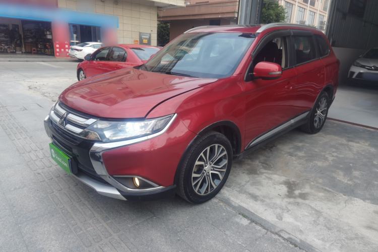 Used Mitsubishi Outlander 2018 2.0L Two-Wheel Drive Glory Edition 5 Seats
