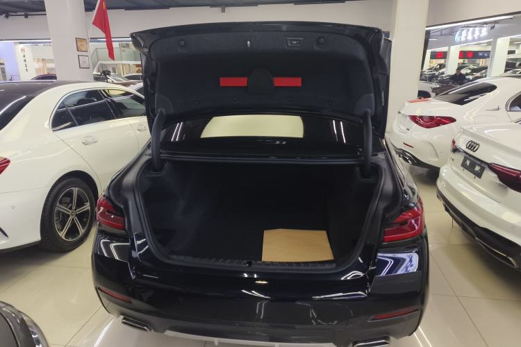 Used BMW 5 Series 2022 Second Facelift 525Li M Sport Package