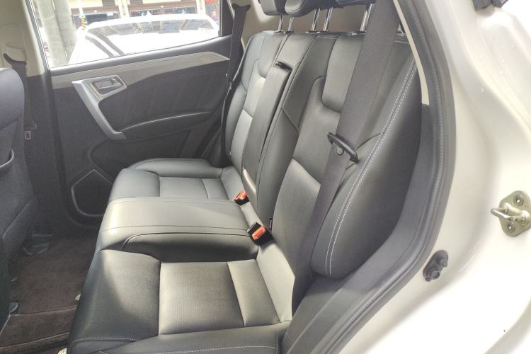 Used Geely Auto Vision X6 2016 1.8L Manual Luxury Model
