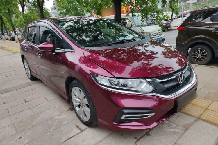 Used Honda Jade 2017 1.8L automatic Comfort version 5 seats
