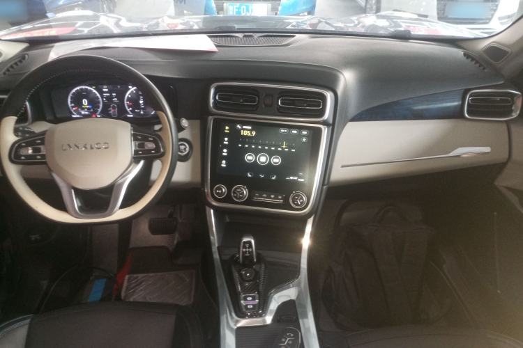 Used Lynk & Co 01 2017 2.0T Two-Wheel Drive Zhaopu Version
