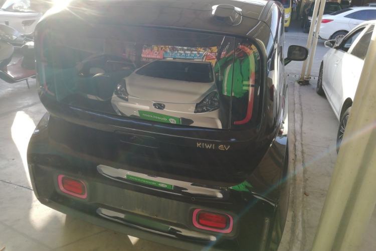 Used Baojun KiWi EV 2022 Designer Lite Edition Lithium Iron Phosphate
