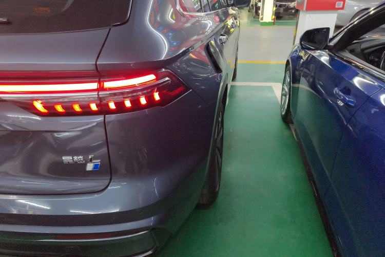 Used Geely Auto Monjaro L 2022 1.5T Leishen Hi·F Plug-in Hybrid Super Xun
