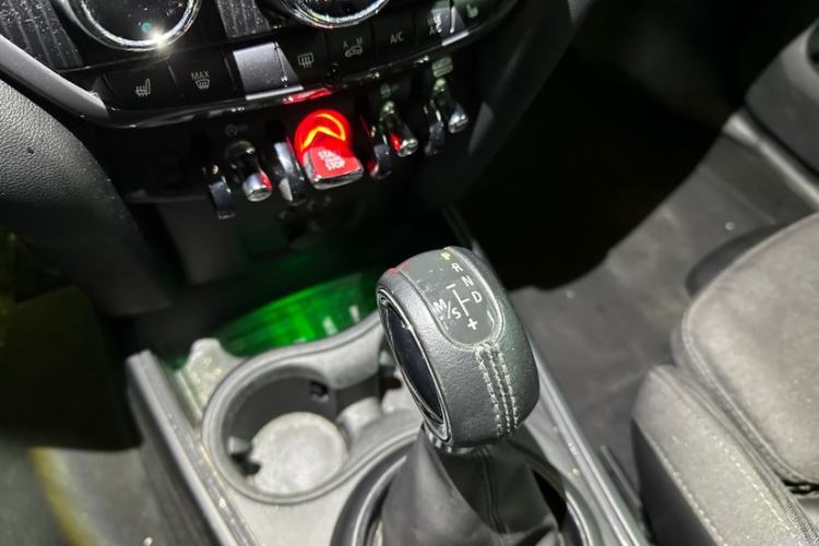 Used  Countryman 2017 1.5T COOPER ALL4 Traveler
