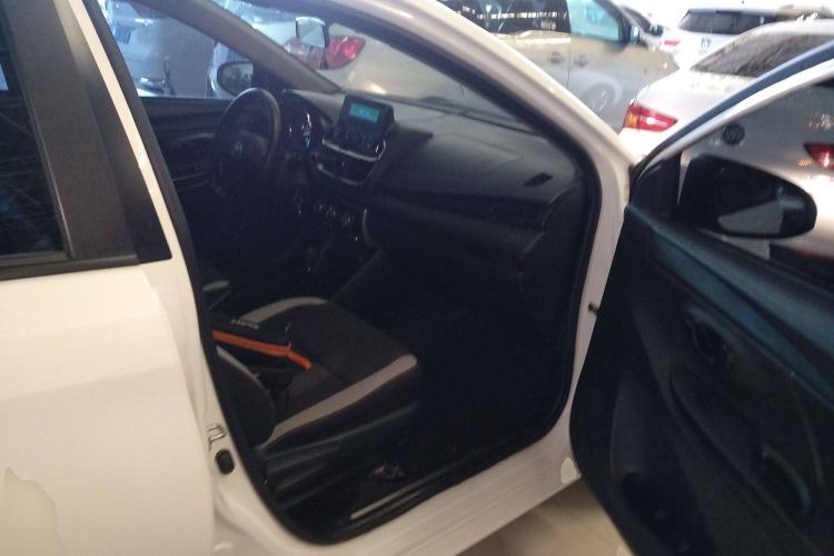 Used Toyota YARiS L 2021 1.5L CVT Leading Edition
