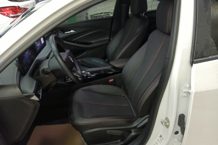 Used Buick Verano 2023 Pro GS Hunter Wind Edition
