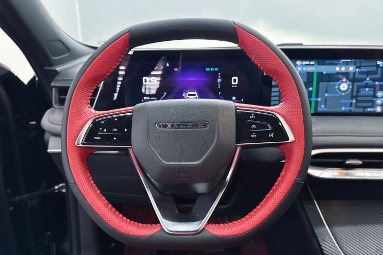 Used Venucia V 2022 260T Black Horse Edition · Idol
