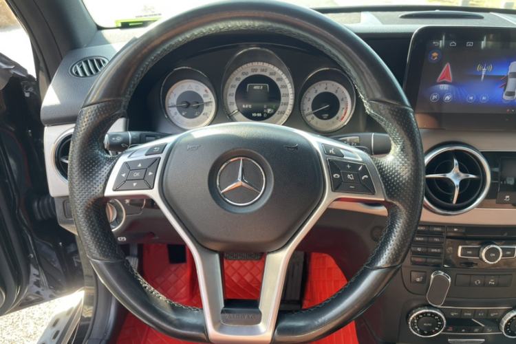 Used Mercedes-Benz GLK-Class 2015 GLK 300 4MATIC Fashion Edition Ultimate Version