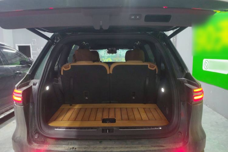 Used Li Auto ONE 2021 Extended-Range 6-Seater Version
