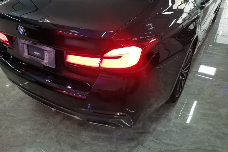 Used BMW 5 Series 2022 Second Facelift 530Li xDrive M Sport Package