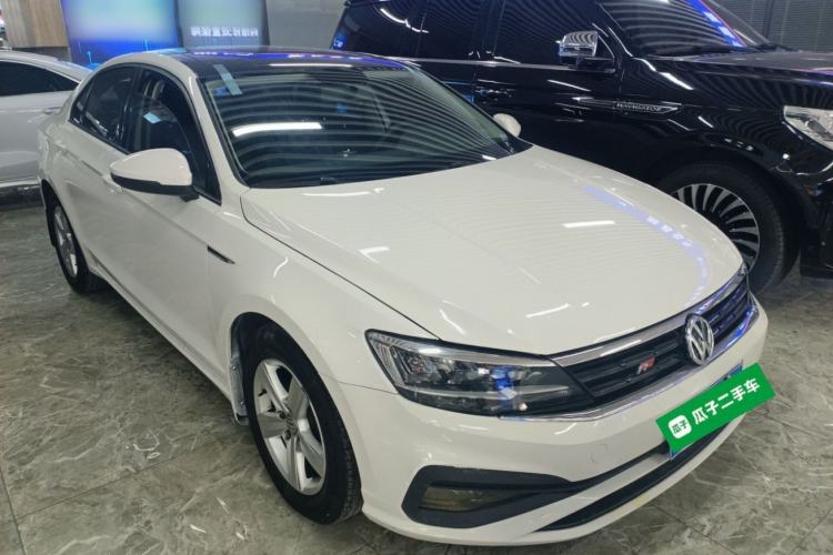 Used Volkswagen Lamando 2019 230TSI DSG Fashion Edition China VI