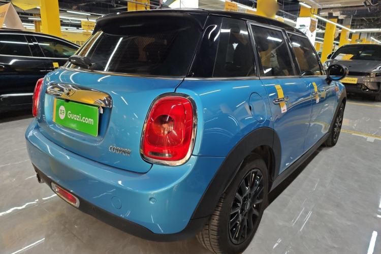 Used  MINI 2015 1.5T COOPER Fun Five-Door Edition

