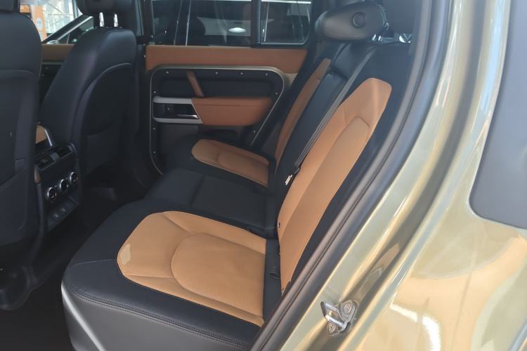 Used Land Rover Defender 2023 Facelift 110 3.0T P400 X-DYNAMIC HSE