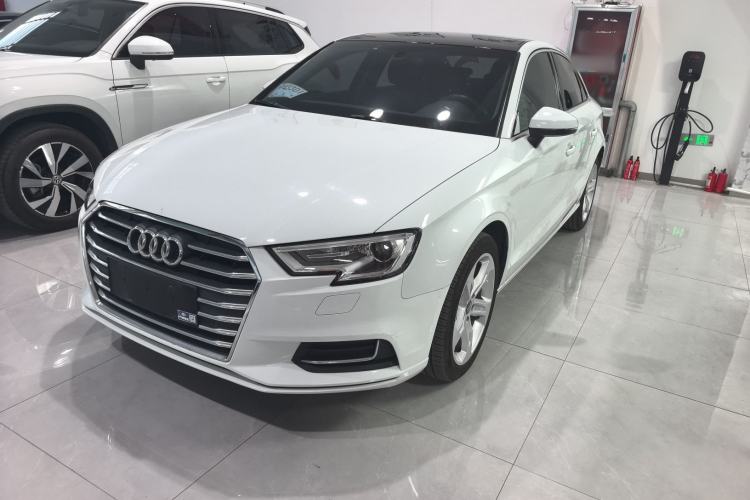 Used Audi A3 2020 Restyled Limousine 35 TFSI Ambition Version China VI
