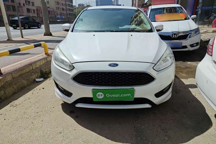 Used Ford Focus 2017 Hatchback 1.6L Automatic Comfort Plus SmartDrive Edition
